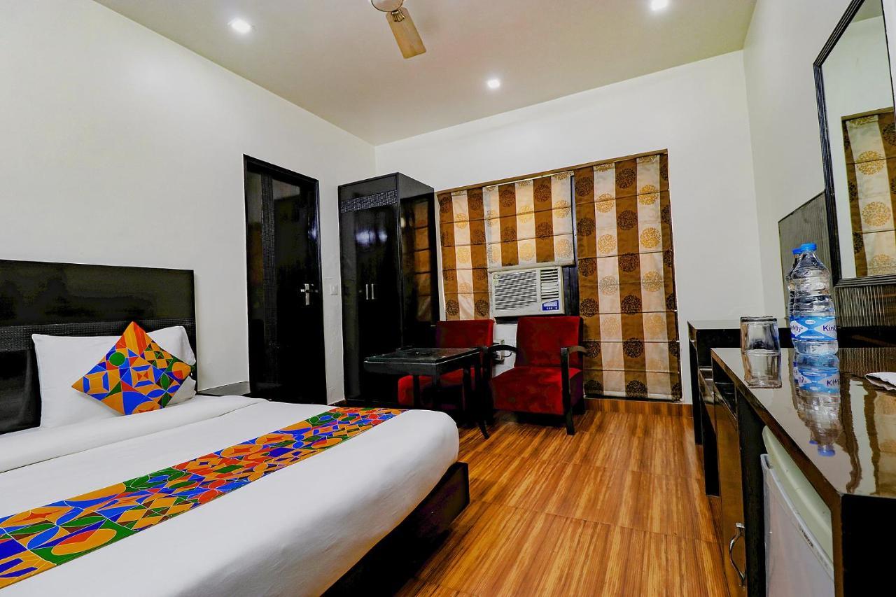 Fabhotel La Ola Nueva Delhi Exterior foto